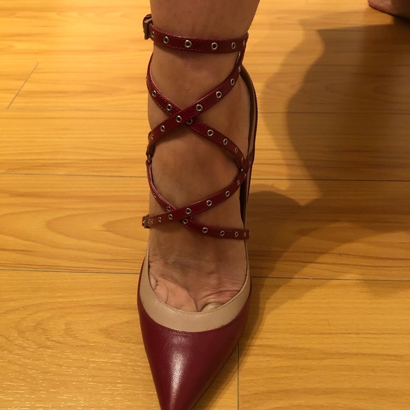 VALENTINO Love Latch Leather Pumps - Picture 3 of 8